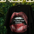 T-SHIRT LIP