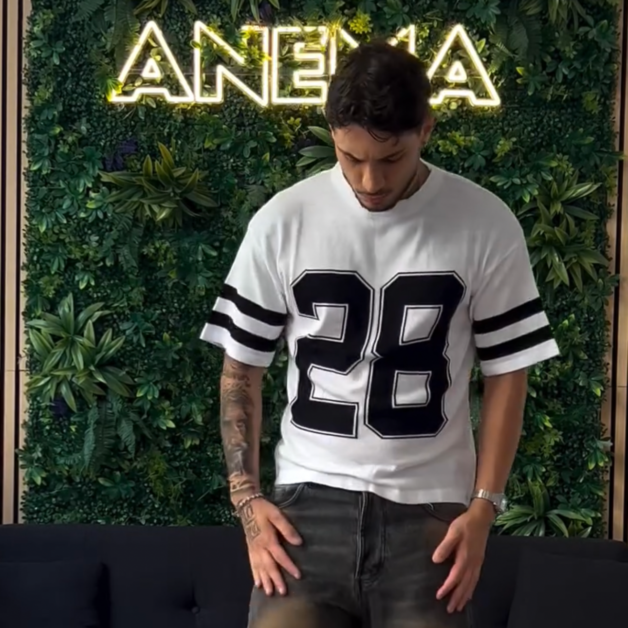T-SHIRT 28