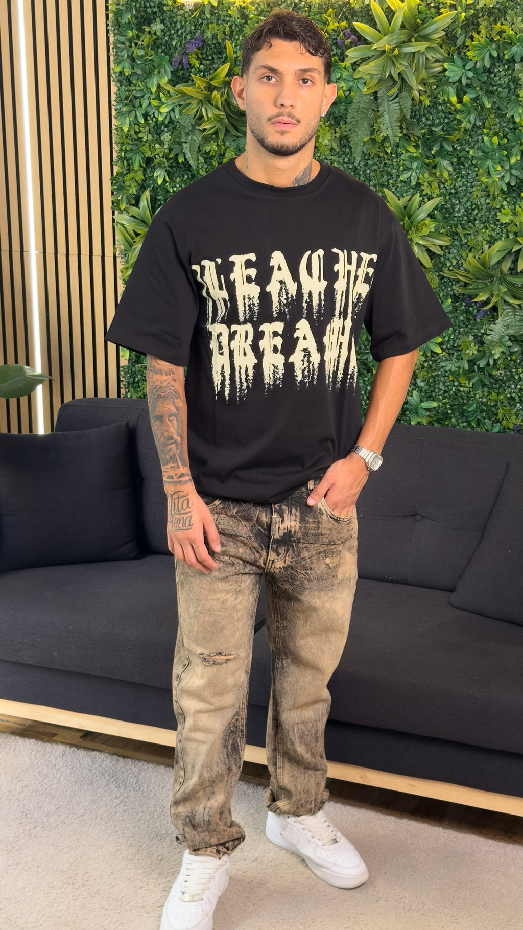 T-SHIRT DREAMS