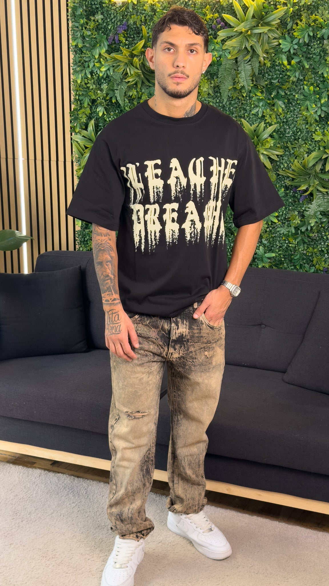 T-SHIRT DREAMS