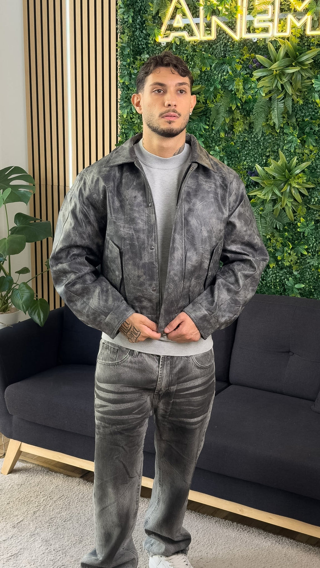 CONCRETE JACKET