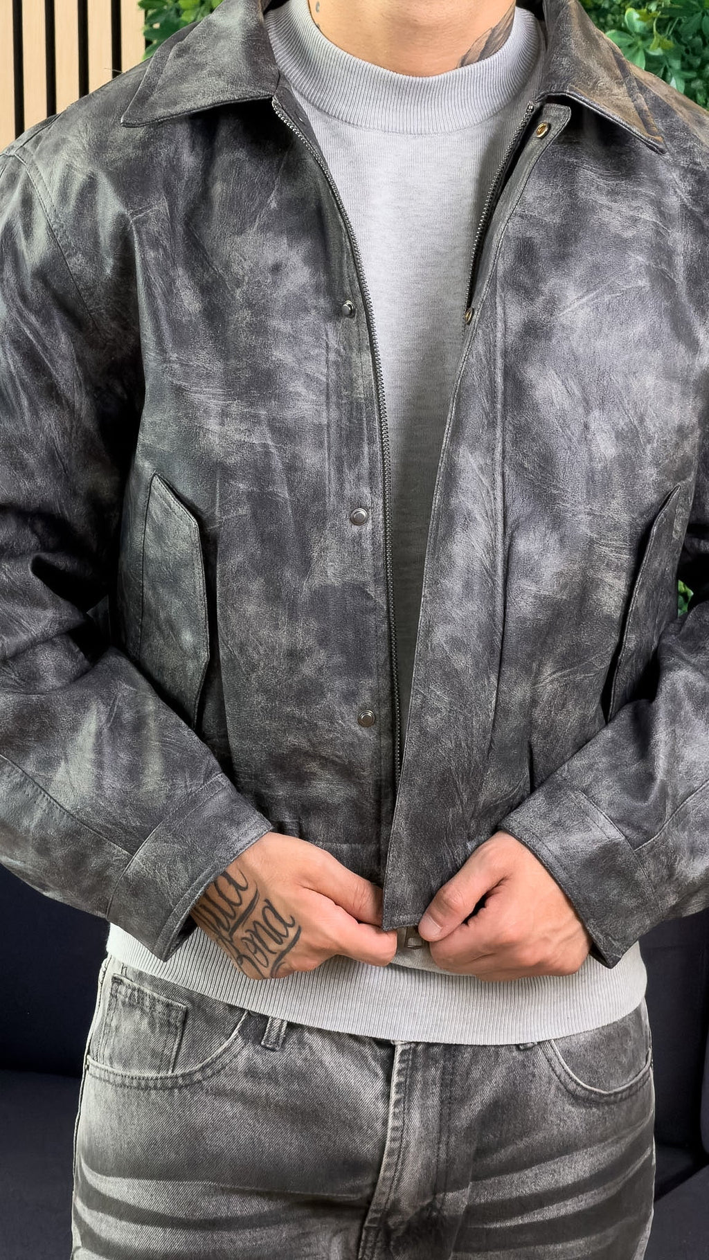 CONCRETE JACKET